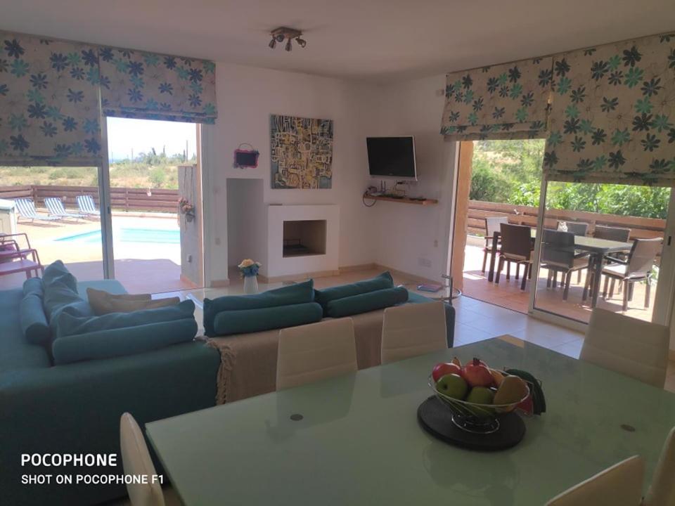 Ans Argaka Townhouse Villa Paphos Bagian luar foto